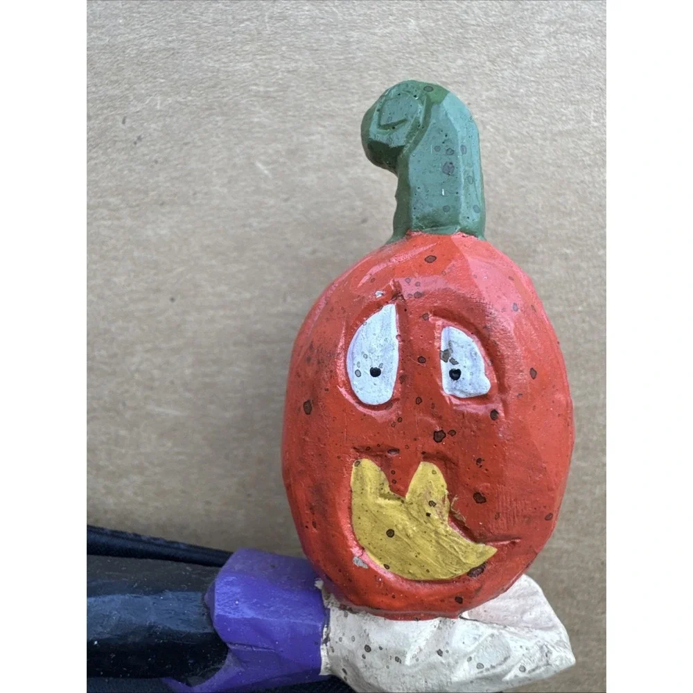 Vintage Folk Art Halloween Wood Vampire Dracula‎ Figurine Midwest Cannon Falls